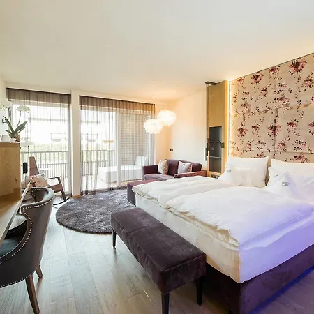 Gartenhotel Moser Szálloda 4*